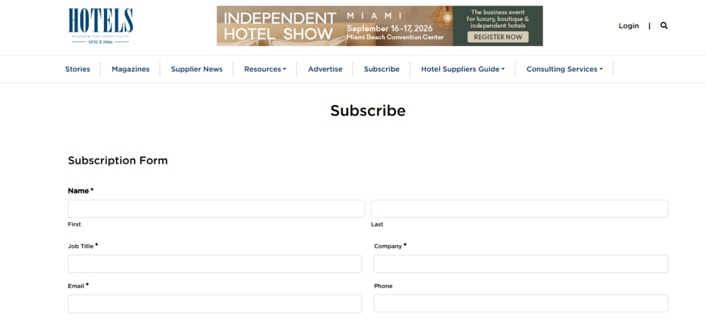 Pagina di iscrizione a Hotels Magazine con campi del modulo per nome, qualifica, azienda, e-mail e informazioni di contatto